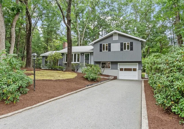 Photo 3 of Sale Pending at 10 Brentwood, Sudbury, MA 01776 | MLS# 73573787 | Listing updated on 2026-09-18