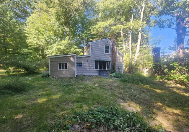 Photo 3 of Sale Pending at 64 1/2 Wallace Ave, Auburn, MA 01501 | MLS# 73574574 | Listing updated on 2026-09-16