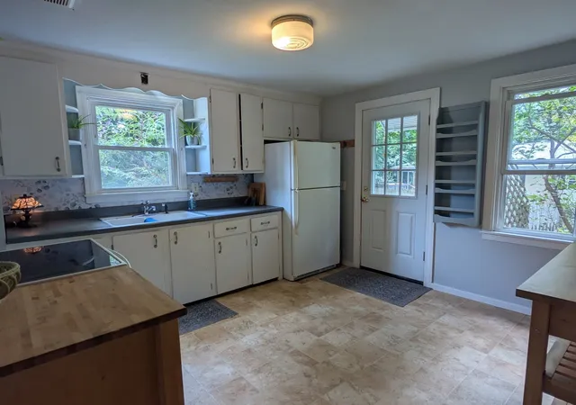 Photo 2 of Sale Pending at 12 Linda St, South Hadley, MA 01075 | MLS# 73571978 | Listing updated on 2026-09-08