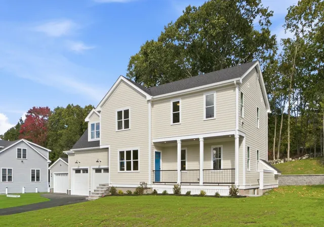 Photo 2 of Single family home for sale at 27 Geraldine Dr, Norwood, MA 02062 | MLS# 73587779 | Listing updated on 2026-10-11