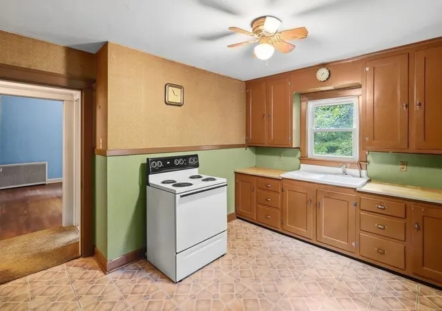 Photo 4 of Single family home for sale at 24 Litchfield Ave, Southbridge, MA 01550 | MLS# 73574955 | Listing updated on 2026-09-14