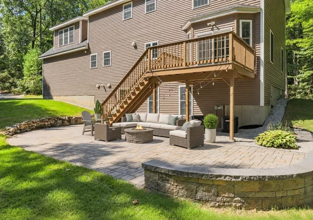 Photo 2 of Single family home for sale at 149 Pepperell Rd, Groton, MA 01450 | MLS# 73578647 | Listing updated on 2026-10-11