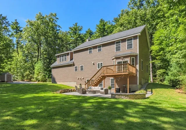 Photo 3 of Single family home for sale at 149 Pepperell Rd, Groton, MA 01450 | MLS# 73578647 | Listing updated on 2026-10-11