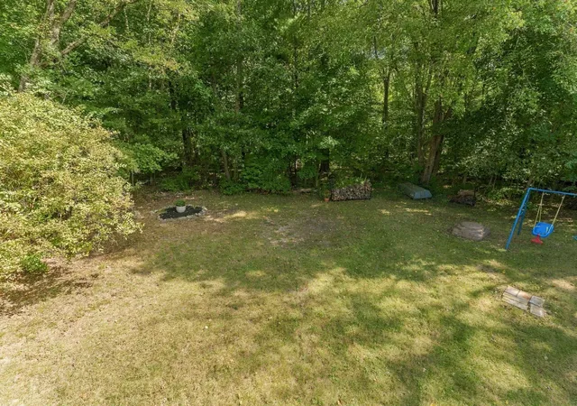 Photo 3 of Sale Pending at 418 Millville Rd, Uxbridge, MA 01569 | MLS# 73583456 | Listing updated on 2026-10-16