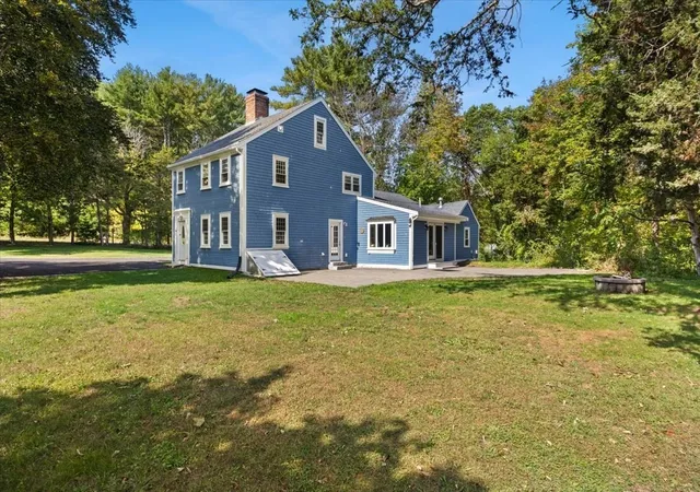 Photo 3 of Single family home for sale at 449 Parsonage St, Marshfield, MA 02050 | MLS# 73585359 | Listing updated on 2026-10-16