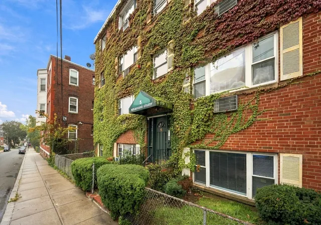 Photo 3 of Condo for sale at 5 Melbourne St #2, Dorchester Center, MA 02124 | MLS# 73585363 | Listing updated on 2026-10-07