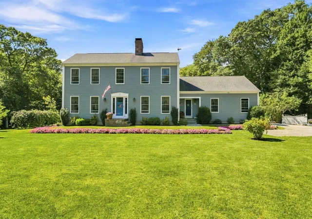 Photo 2 of Single family home for sale at 11 Pachet Brk Rd, Little Compton, RI 02837 | MLS# 73575419 | Listing updated on 2026-09-14