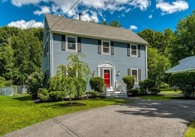 Photo 1 of Single family home for sale at 350 Prospect St, Stoughton, MA 02072 | MLS# 73574164 | Listing updated on 2026-09-14