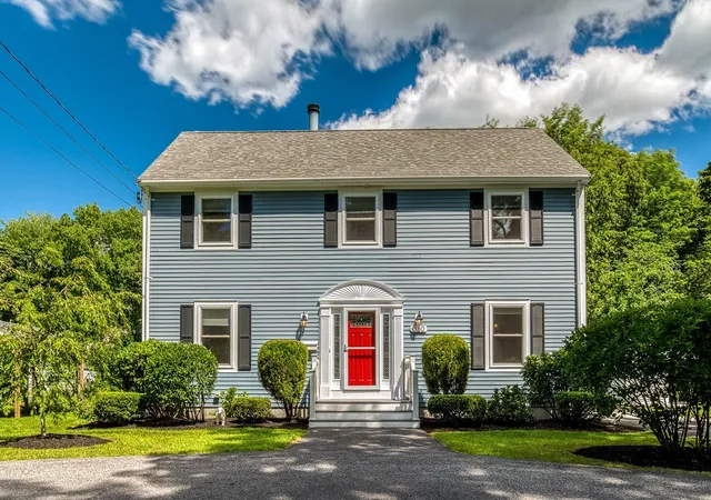 Photo 3 of Single family home for sale at 350 Prospect St, Stoughton, MA 02072 | MLS# 73574164 | Listing updated on 2026-09-14