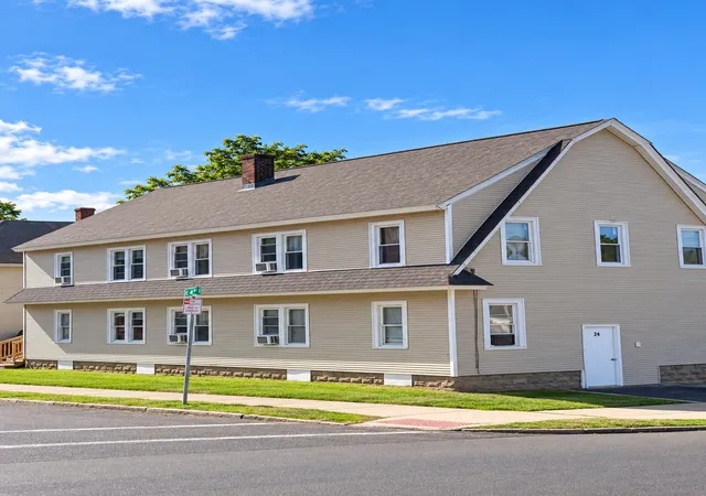 Photo 1 of Sale Pending at 24 Dickinson St, Springfield, MA 01108 | MLS# 73576245 | Listing updated on 2026-10-14