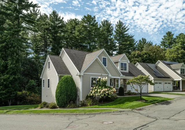 Photo 3 of Sale Pending at 20 Bridge Rd #31, Florence, MA 01062 | MLS# 73576583 | Listing updated on 2026-09-21