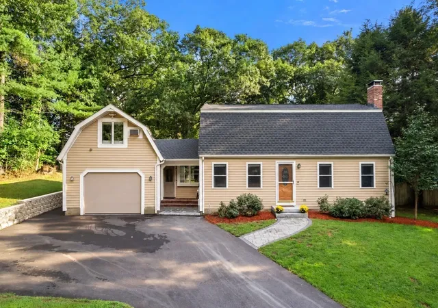 Photo 2 of Single family home for sale at 26 Joyce Ln, Bellingham, MA 02019 | MLS# 73572963 | Listing updated on 2026-09-14