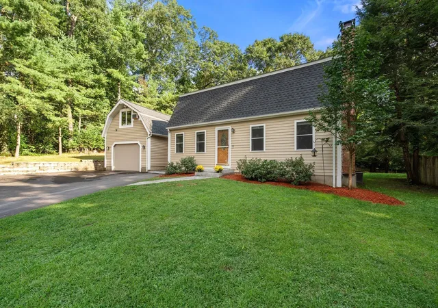 Photo 3 of Single family home for sale at 26 Joyce Ln, Bellingham, MA 02019 | MLS# 73572963 | Listing updated on 2026-09-14