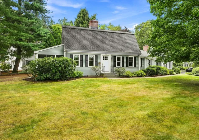 Photo 1 of Single family home for sale at 106 N Hancock St, Lexington, MA 02420 | MLS# 73575439 | Listing updated on 2026-09-14