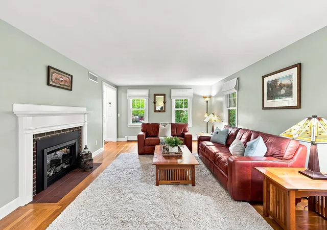Photo 4 of Single family home for sale at 106 N Hancock St, Lexington, MA 02420 | MLS# 73575439 | Listing updated on 2026-09-14