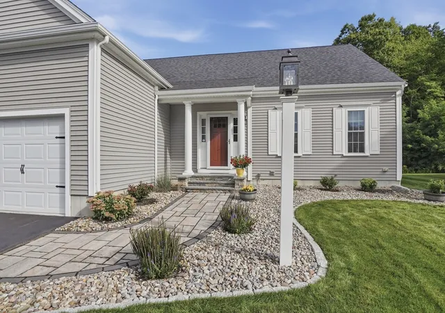 Photo 3 of Single family home for sale at 33 Skyview Dr, Millbury, MA 01527 | MLS# 73575922 | Listing updated on 2026-09-15