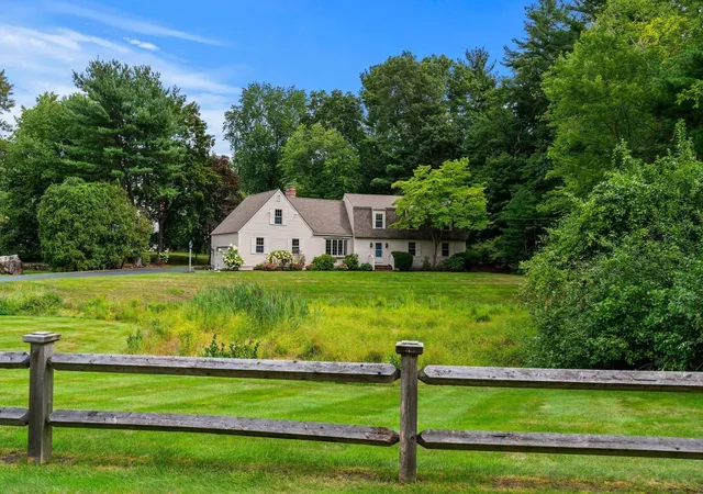 Photo 2 of Sale Pending at 1 Homestead Cir, Andover, MA 01810 | MLS# 73573221 | Listing updated on 2026-09-30