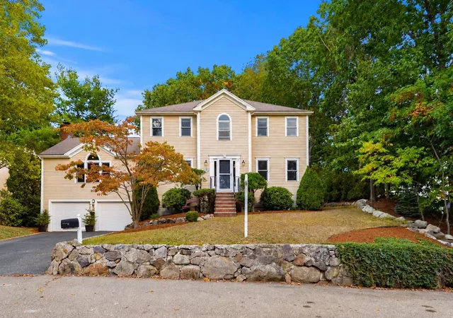 Photo 1 of Single family home for sale at 15 Beverly St, Quincy, MA 02169 | MLS# 73587977 | Listing updated on 2026-10-11