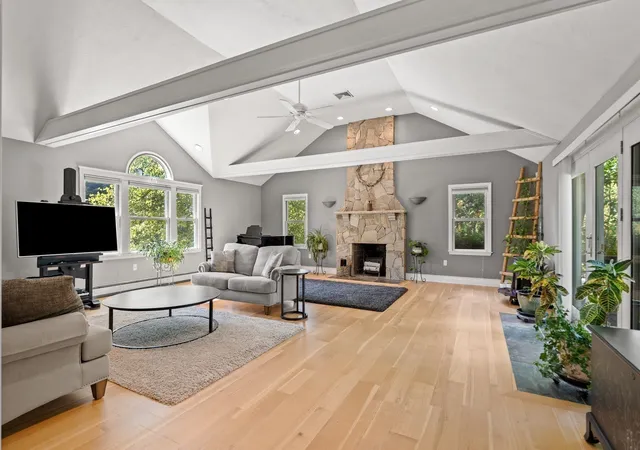 Photo 3 of Single family home for sale at 15 Beverly St, Quincy, MA 02169 | MLS# 73587977 | Listing updated on 2026-10-11