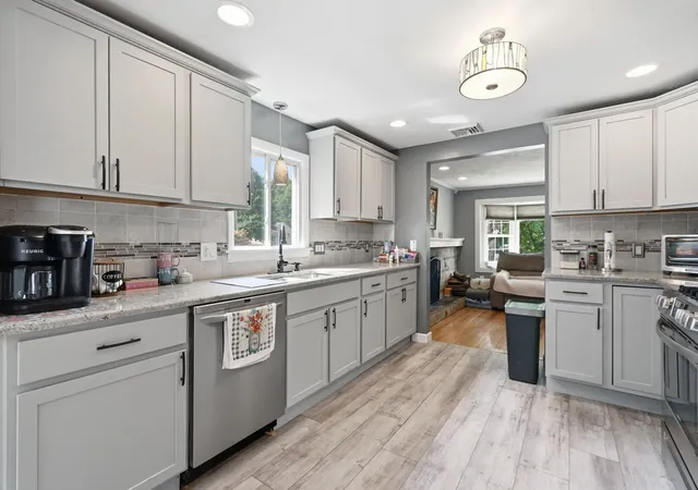 Photo 3 of Sale Pending at 31 Sunset Ter, Feeding Hills, MA 01030 | MLS# 73570496 | Listing updated on 2026-09-29