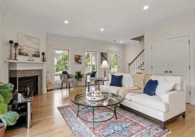 Photo 3 of Sale Pending at 23 Taylor Cvs Dr #23, Andover, MA 01810 | MLS# 73575650 | Listing updated on 2026-10-07