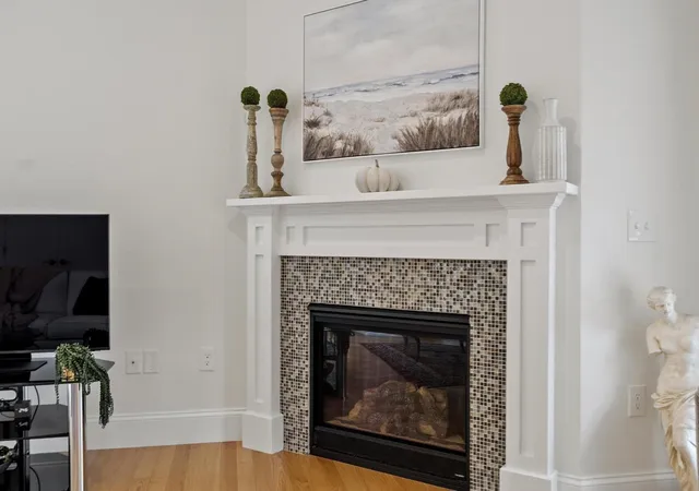 Listing Photo 5 - Condo for sale in building located at 23 Taylor Cvs Dr, Andover, MA 01810 - Unit #23