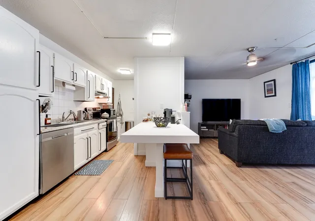 Photo 1 of Sale Pending at 17 Skyline Dr #4, Braintree, MA 02184 | MLS# 73576117 | Listing updated on 2026-09-20