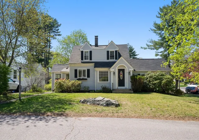 Photo 2 of Single family home for sale at 17 Dalton, Holbrook, MA 02343 | MLS# 73588475 | Listing updated on 2026-10-15