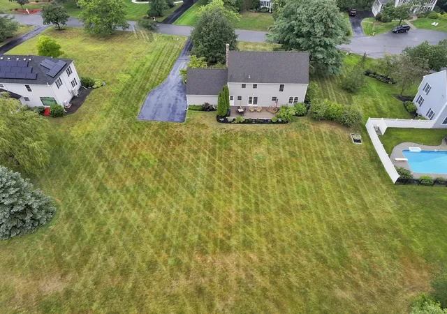 Photo 3 of Sale Pending at 207 French Farm Rd, North Andover, MA 01845 | MLS# 73574703 | Listing updated on 2026-09-15