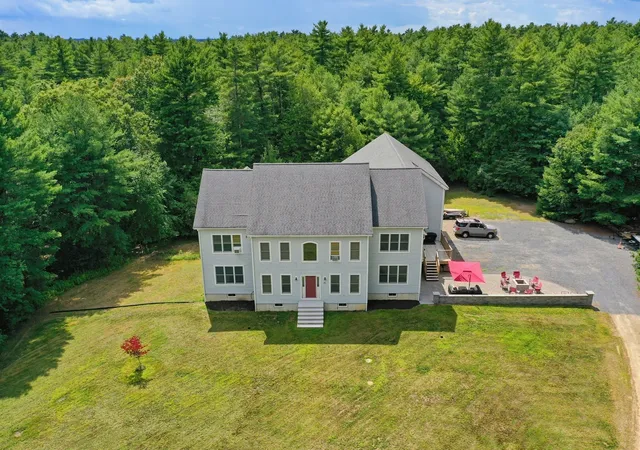 Photo 3 of Single family home for sale at 60 Precinct, Middleboro, MA 02346 | MLS# 73574032 | Listing updated on 2026-09-19