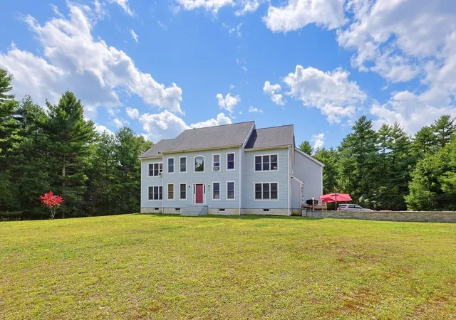 Photo 4 of Single family home for sale at 60 Precinct, Middleboro, MA 02346 | MLS# 73574032 | Listing updated on 2026-09-19