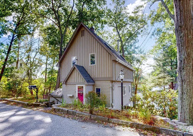 Photo 3 of Single family home for sale at 12 Downey Pl, Hopkinton, MA 01748 | MLS# 73582071 | Listing updated on 2026-10-27