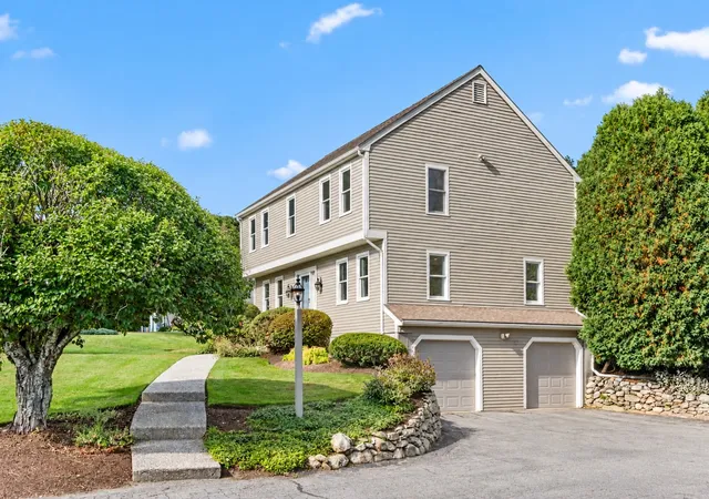 Single family home for sale at 101 Pine Hl Rd, Southborough, MA 01772 | MLS# 73588758