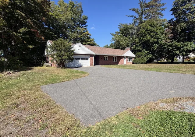 Photo 2 of Single family home for sale at 602 Bernardston Rd, Greenfield, MA 01301 | MLS# 73583531 | Listing updated on 2026-10-13