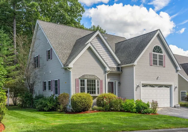 Single family home for sale at 21 Steinbeck St, Tyngsboro, MA 01879 | MLS# 73581037