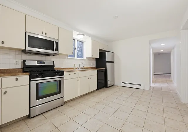 Listing Photo 4 - Condo for sale in building located at 30 Cushing St, Cambridge, MA 02138 - Unit #B