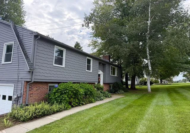 Photo 3 of Single family home for sale at 79 Porter Rd, East Longmeadow, MA 01028 | MLS# 73575784 | Listing updated on 2026-09-19