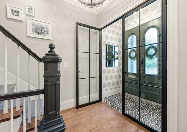 Photo 2 of Single family home for sale at 21 Rutland Sq, Boston, MA 02118 | MLS# 73575249 | Listing updated on 2026-09-17