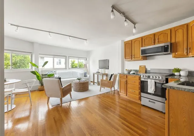 Listing Photo 3 - Condo for sale in building located at 348 Franklin St, Cambridge, MA 02139 - Unit #3A