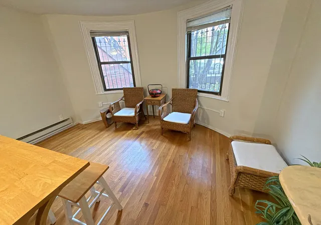 Photo 3 of Condo for sale at 81 E Brookline St #1, Boston, MA 02118 | MLS# 73589542 | Listing updated on 2026-10-12
