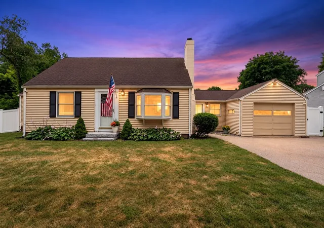 Photo 1 of Sale Pending at 25 Wilson St, Beverly, MA 01915 | MLS# 73574427 | Listing updated on 2026-09-29