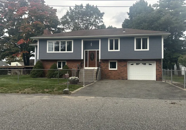 Photo 1 of Single family home for sale at 55 Summer Ave, Ludlow, MA 01056 | MLS# 73587378 | Listing updated on 2026-10-18