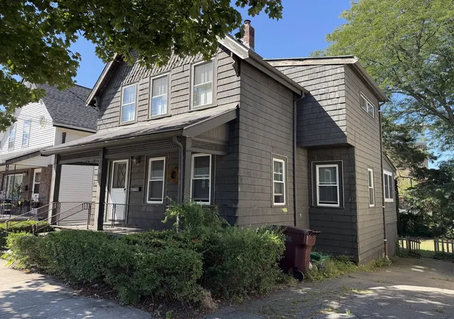 Photo 1 of Single family home for sale at 143 Bell Rock, Everett, MA 02149 | MLS# 73570492 | Listing updated on 2026-10-08