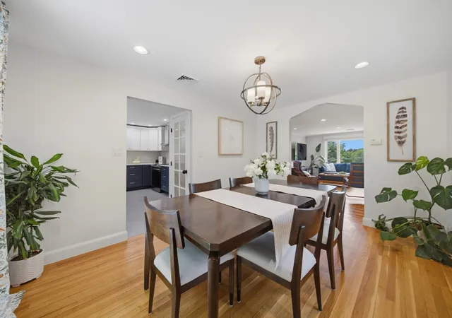 Photo 3 of Sale Pending at 18 Travis Dr, Chestnut Hill, MA 02467 | MLS# 73574921 | Listing updated on 2026-09-19