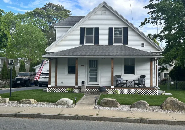 Photo 1 of Single family home for sale at 16 Chapel St, Wareham, MA 02571 | MLS# 73581563 | Listing updated on 2026-09-30