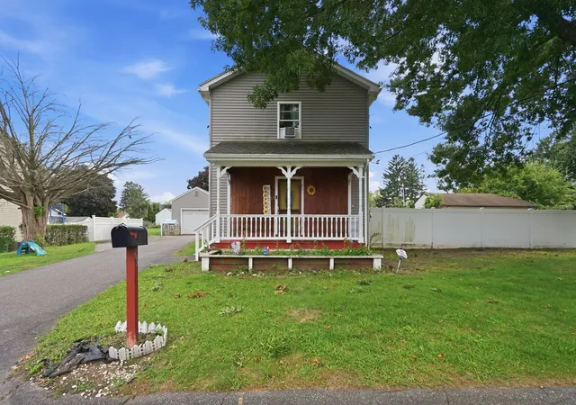 Photo 1 of Sale Pending at 69 Arthur St, Chicopee, MA 01013 | MLS# 73571987 | Listing updated on 2026-09-23