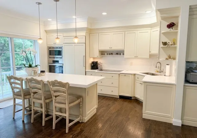 Listing Photo 4 - Condo for sale in building located at 900 Greendale, Needham, MA 02492 - Unit #3