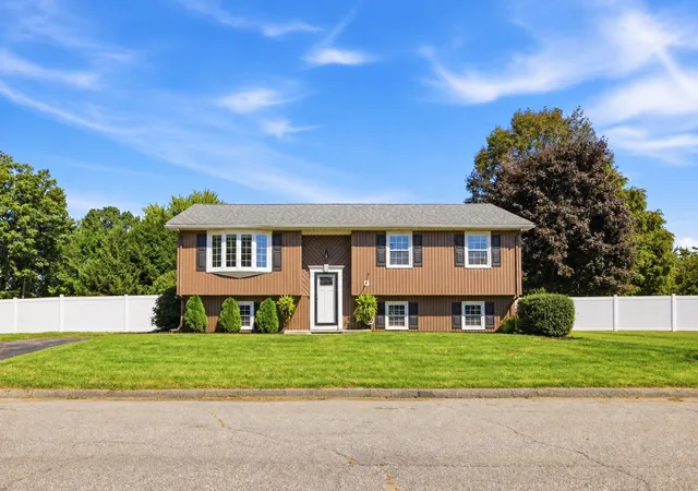 Photo 1 of Sale Pending at 214 Dayton St, Chicopee, MA 01013 | MLS# 73574104 | Listing updated on 2026-10-01