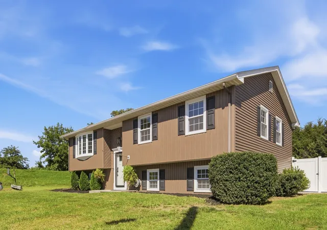 Photo 2 of Sale Pending at 214 Dayton St, Chicopee, MA 01013 | MLS# 73574104 | Listing updated on 2026-10-01