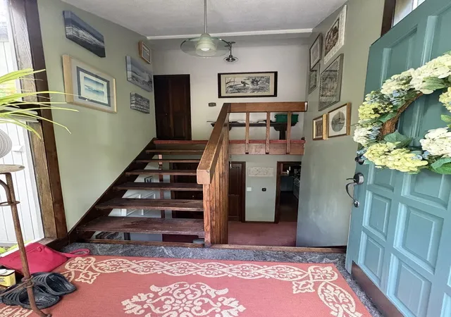 Photo 3 of Single family home for sale at 450 Glendale Rd, Wilbraham, MA 01095 | MLS# 73571992 | Listing updated on 2026-09-08